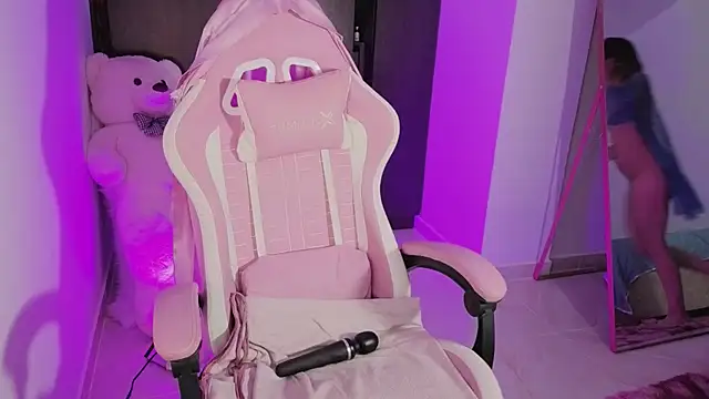 simpson_alice webcam