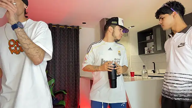 TheBatMansion webcam