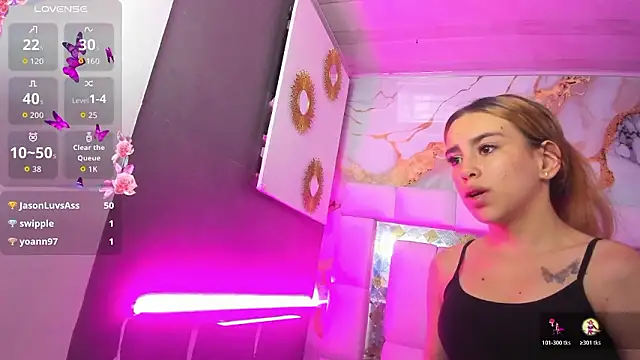 Natasha-Adams webcam