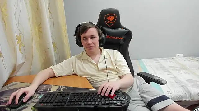 iliaskrislove webcam