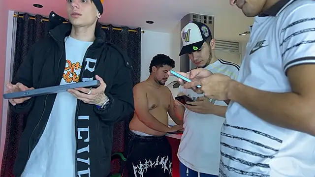 TheBatMansion webcam