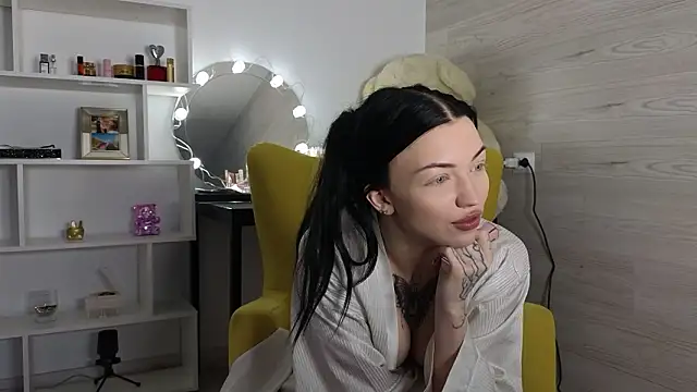 lilKelie webcam