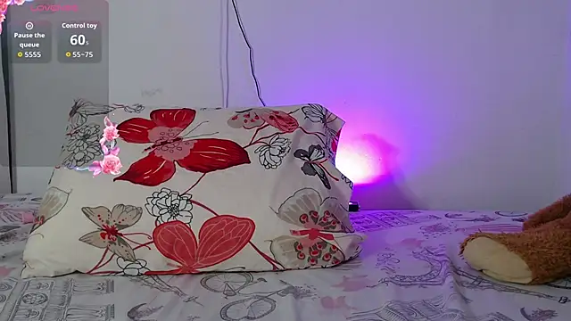 sussana-naughty66 webcam