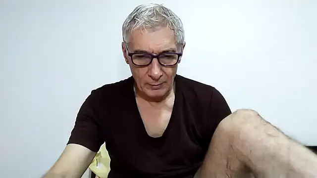 BIGUNCUTHARDCOCK webcam