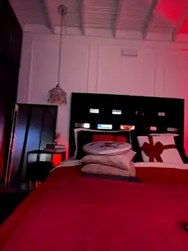 TweetiePieXXX webcam