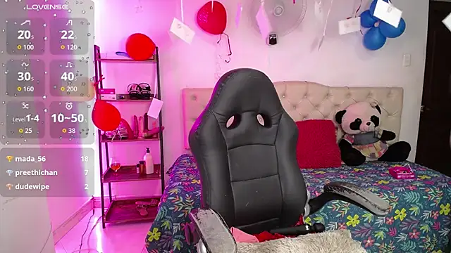 thalia_mills19 - Thalia_mills19's free webcam - UK Sex Cams