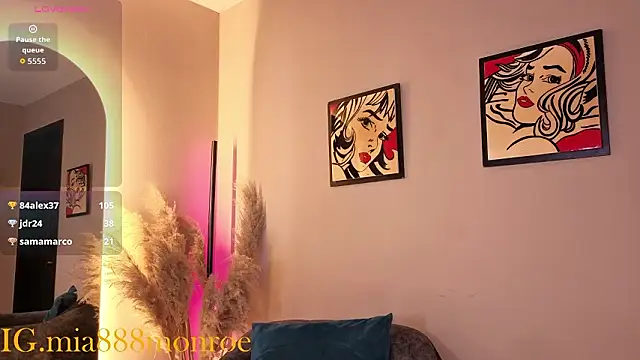 mia_monroe888 webcam