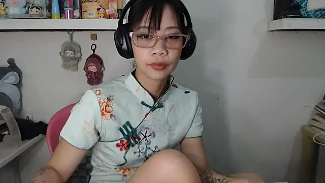 GloryKulikowski webcam