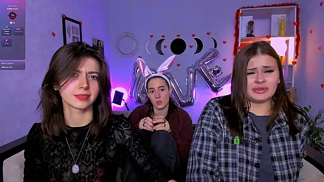 kitniss_dreamy webcam