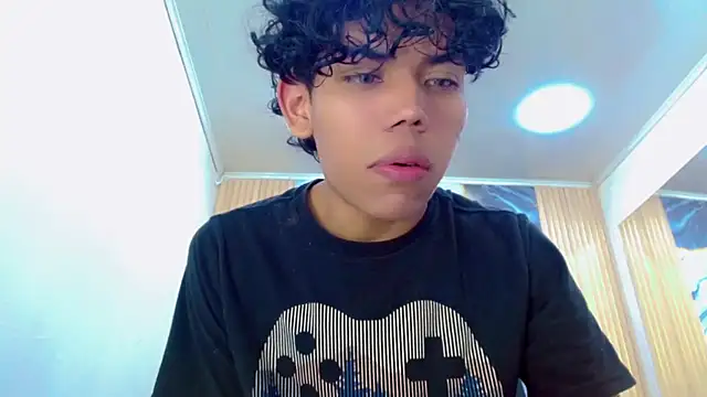 daviidbuckx_ - DaviidBuckx_'s free webcam - UK Sex Cams