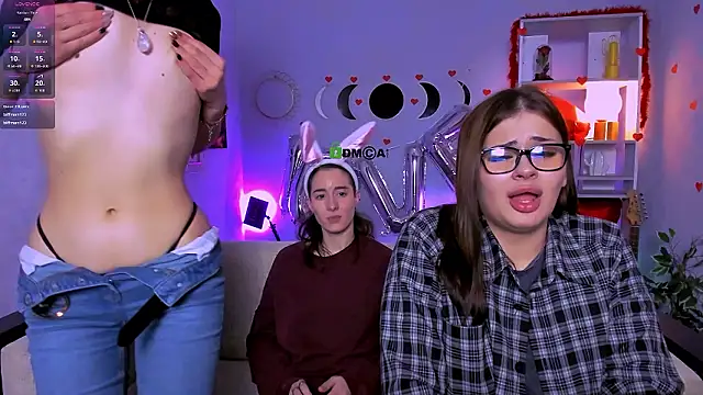 kitniss_dreamy webcam