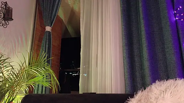 grayce__blossoms webcam