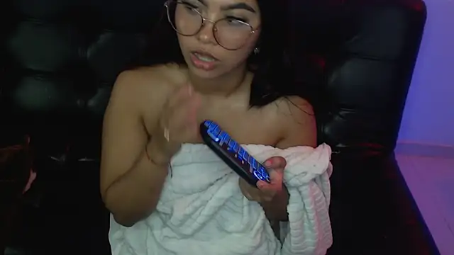 Linda2sweet webcam