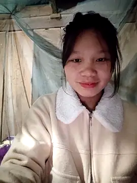 linh-miu99 webcam