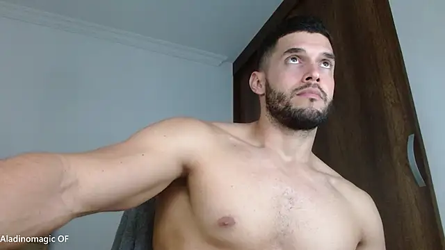 Noah_jhonsonn webcam