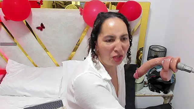 Luna_Naughty1 webcam