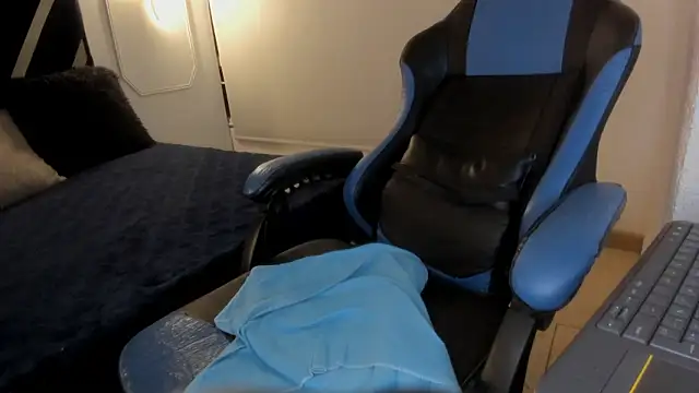 stefy_bratz Live Webcam on Stripchat