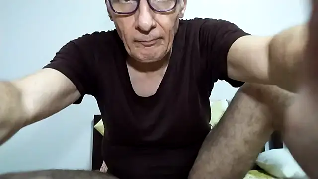 BIGUNCUTHARDCOCK webcam