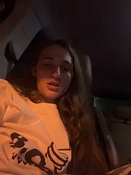 secretknight_Mrmask webcam