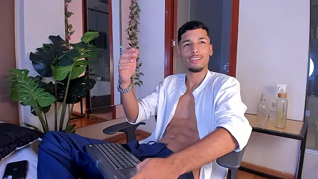 Thiagoferreti webcam