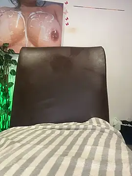 SQUIRTINGQUEEN11 webcam