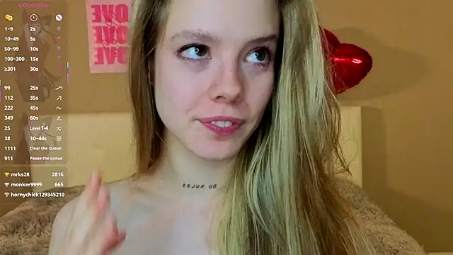 TiffinyMergist webcam