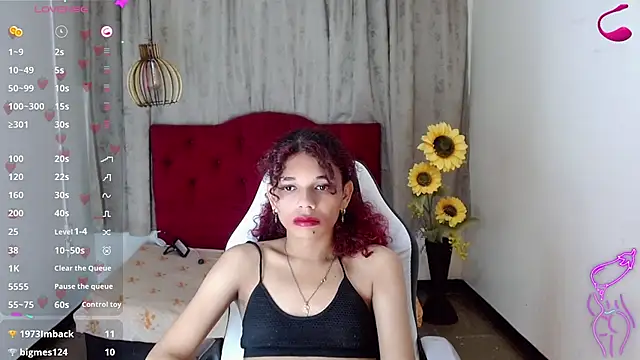 luisa__torres webcam