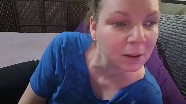 l4dyc4pricorn76 webcam