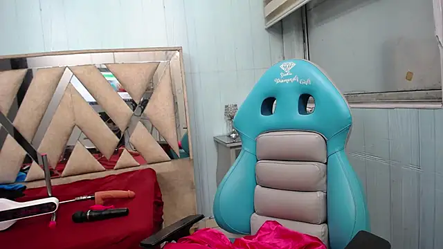 allison_max_tattoo webcam