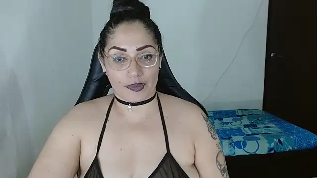 natashasmithe webcam