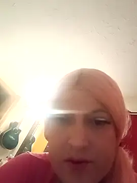 sissytrapdolly24 webcam