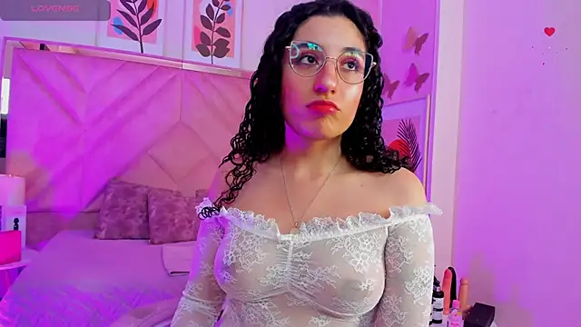 DemiJones_ webcam