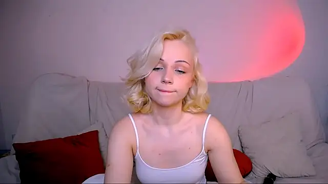 ElenaMonroe webcam