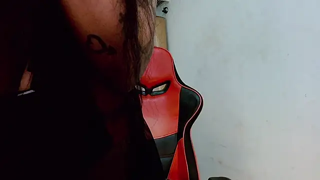 sweet_brunettex_lovingyou webcam