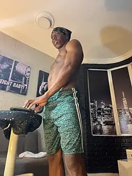 mike_aly - Mike_aly's free webcam - UK Sex Cams