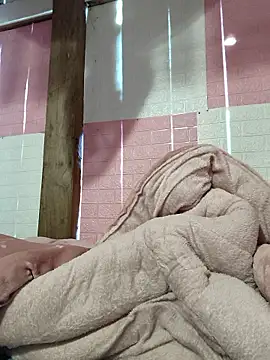 Ngocmai_lazdy webcam