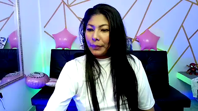 yvanna__smith webcam