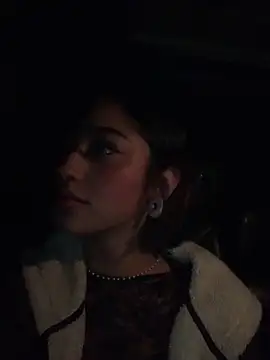 LilithMonette webcam