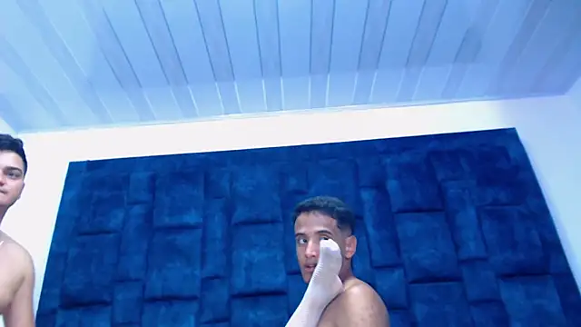 GroupNoLimits webcam