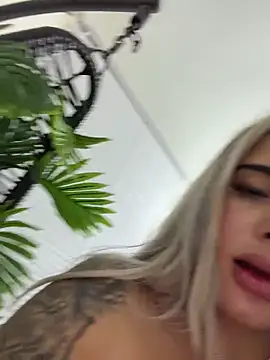 YouCandiSumisa from StripChat is Group