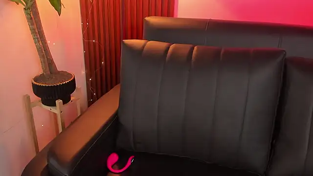 Georgina_caruso webcam