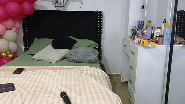 charlotte_077 webcam