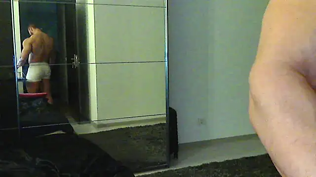 muscularkevin webcam