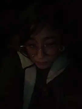 LilithMonette webcam