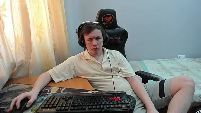 iliaskrislove webcam