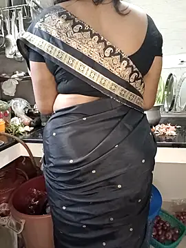 Tamil-hotwife webcam