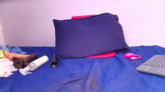 melany_roberts_ webcam