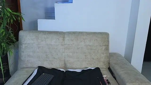 Lorenne_Miller webcam