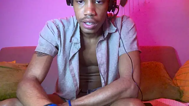 BlackBullTitus webcam