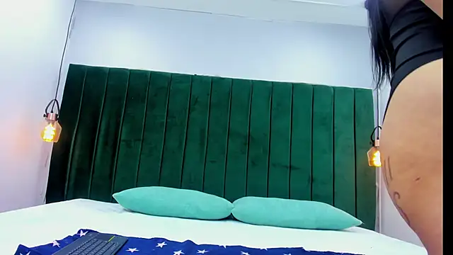 Melody_Horney webcam